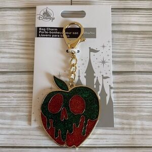 🍎Disney Poison Apple Bag Charm